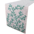 thumbnail image 1 of Le chemin de table en soie décoratif HomeCentric 14 x 60 pouces, broderie perlée, chemin de table fait à la main - Beach Coral, 1 of 10