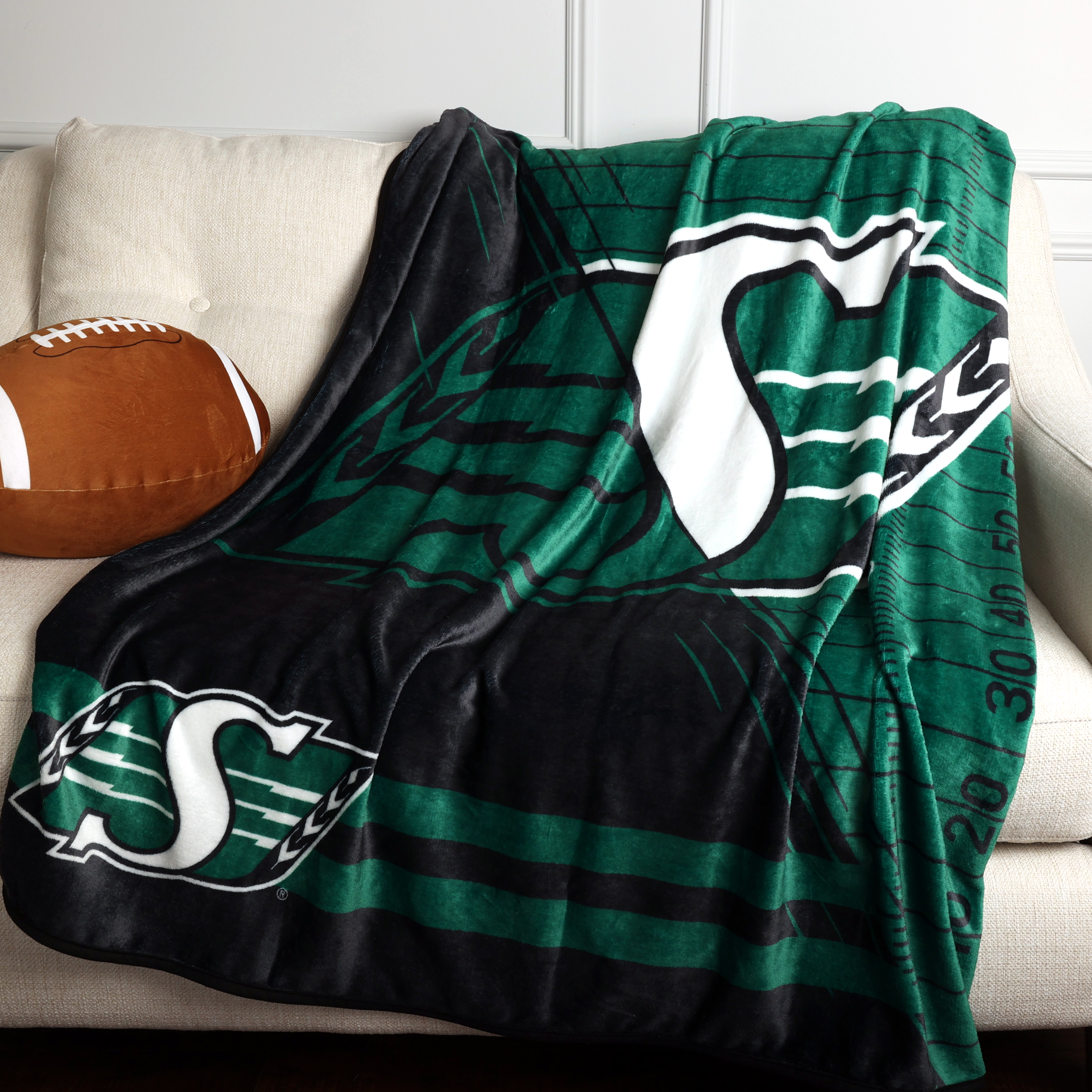 Jeté des Roughriders de la Saskatchewan de la LCF, 50 po x 60 po