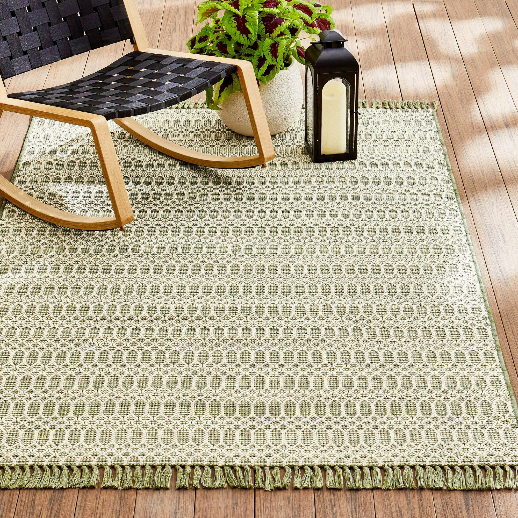 Tapis extérieur à glands verts 213 cm x 305 cm Better Homes & Gardens