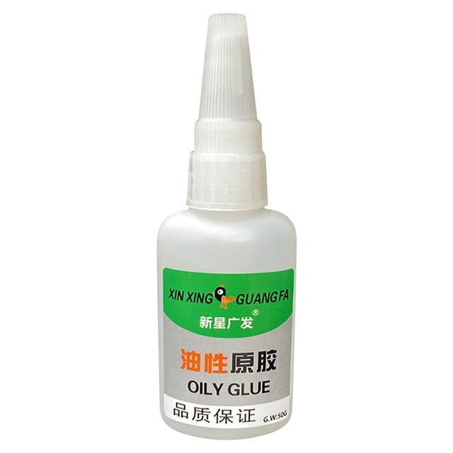 AGIFERG Colle, Superglue Huileuse, 50 ml, 1 Unité. une Bouteille Blanche avec une Buse de Précision et une Étiquette Verte Présentant les Détails du Produit. Cet Adhésif Liquide Offre une Adhérence Résistante aux Impacts pour des surfaces comme le Métal, le Bois, la Céramique et le Plastique. Convient aux Réparations DIY, aux Bricolages et aux applications Précises.