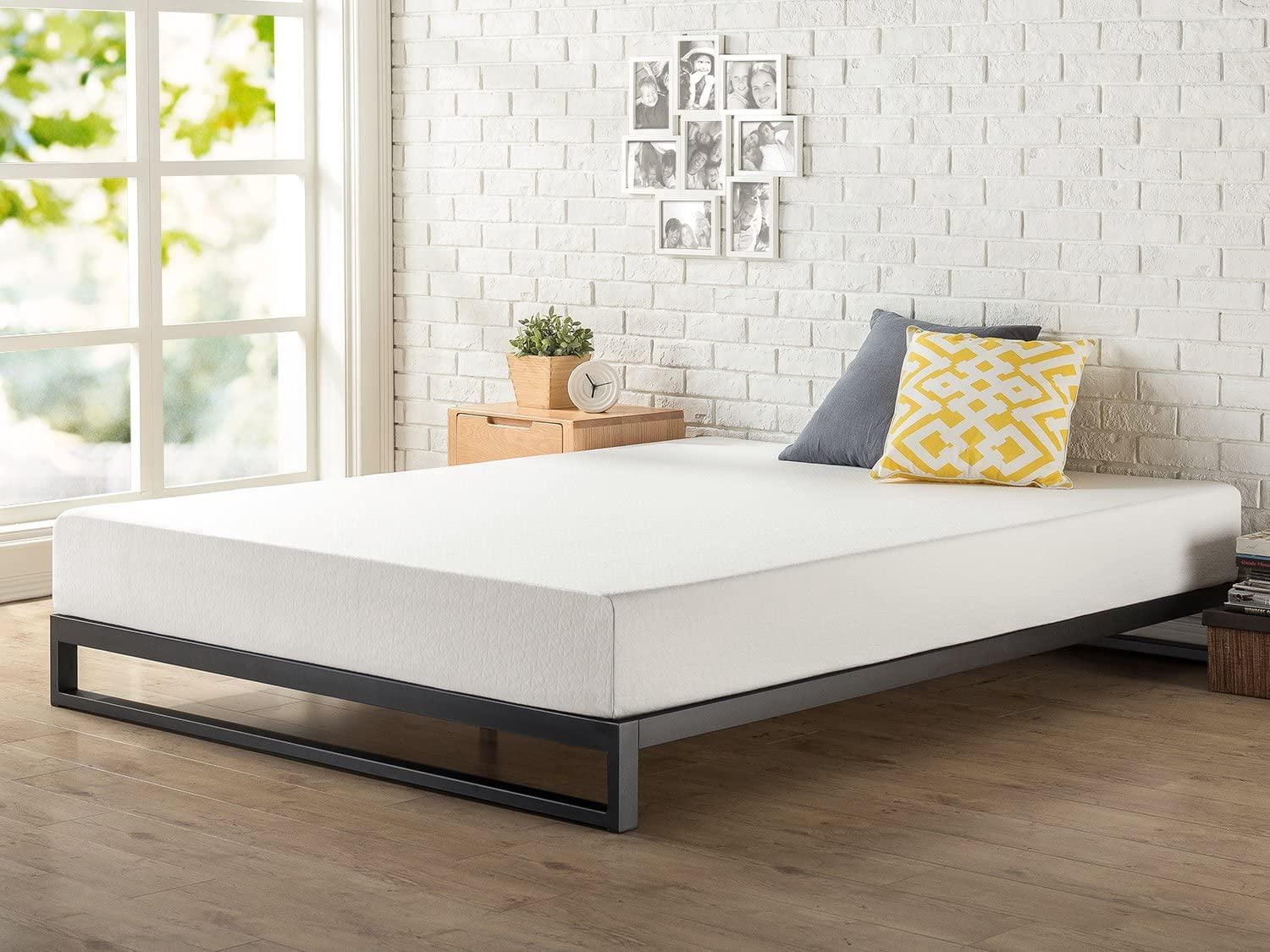 Zinus Trisha 7 inch Metal Bed Frame with Headboard