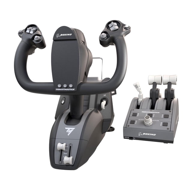 Thrustmaster TCA Yoke PACK Boeing Edition Montrant un Gris, Échelle 1:1 Réplique Ergonomique du Boeing 787 Yoke avec Doubles Poignées et Multiples Boutons de Commande, Jumelé à un quadrant d'Accélérateur avec Quatre Leviers Réglables et un Bouton de Sélection central, Conçu pour les Simulateurs de Vol Xbox Series X/S et PC.