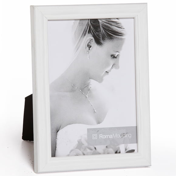 Roma Moulding 5x7 Solid Wood, Lavo Traditional Style, White Single Photo Frame