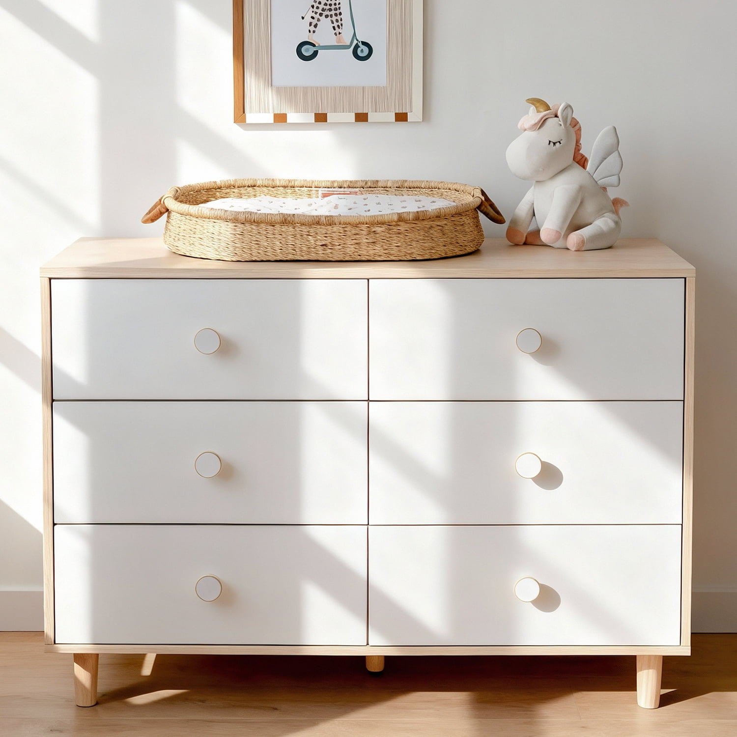 White Dresser for Bedroom – Modern 6 Drawer Wood Dresser, Bedroom Dressers with Drawers, Elegant Chest of Drawers for Clothes Storage, Solid Wood Legs, White
