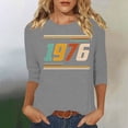 thumbnail image 1 of Uootdi Hauts pour Femmes Manches 3/4 Col Ras du Cou Imprimé Palmier Coucher de Soleil 1976 Coupe Décontractée T-Shirts Rétro Plage Vacances Cadeau, 1 of 4