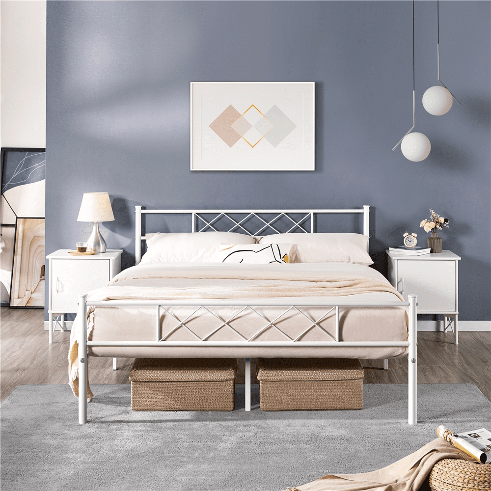 FullFurnique Cadre de Lit Plateforme en Métal Simple avec Tête et Pied de Lit, Double, Blanc