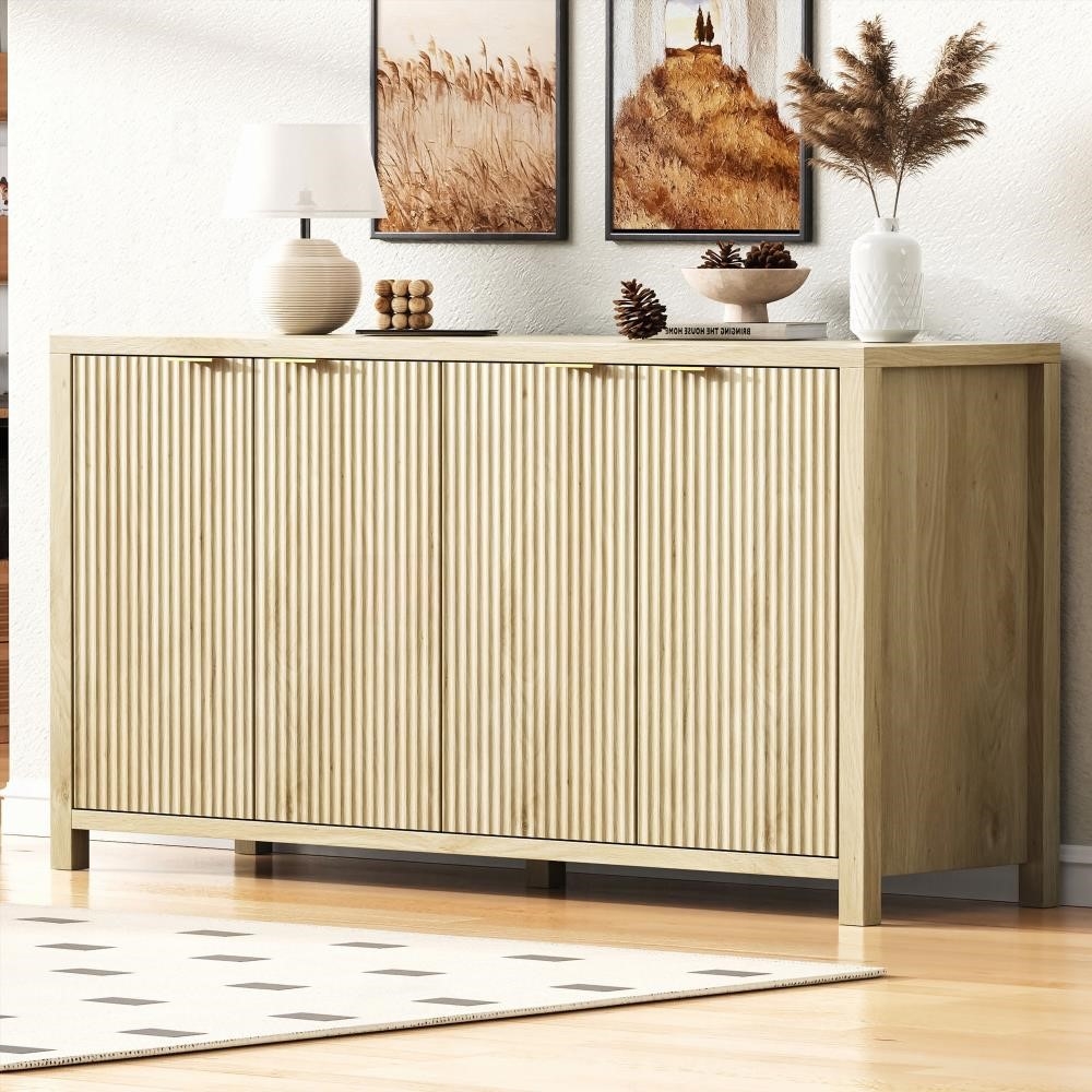 Buffet Unique avec Poignées Dorées et Grand Rangement/55,12"L x 15,75"P x 32,87"H
