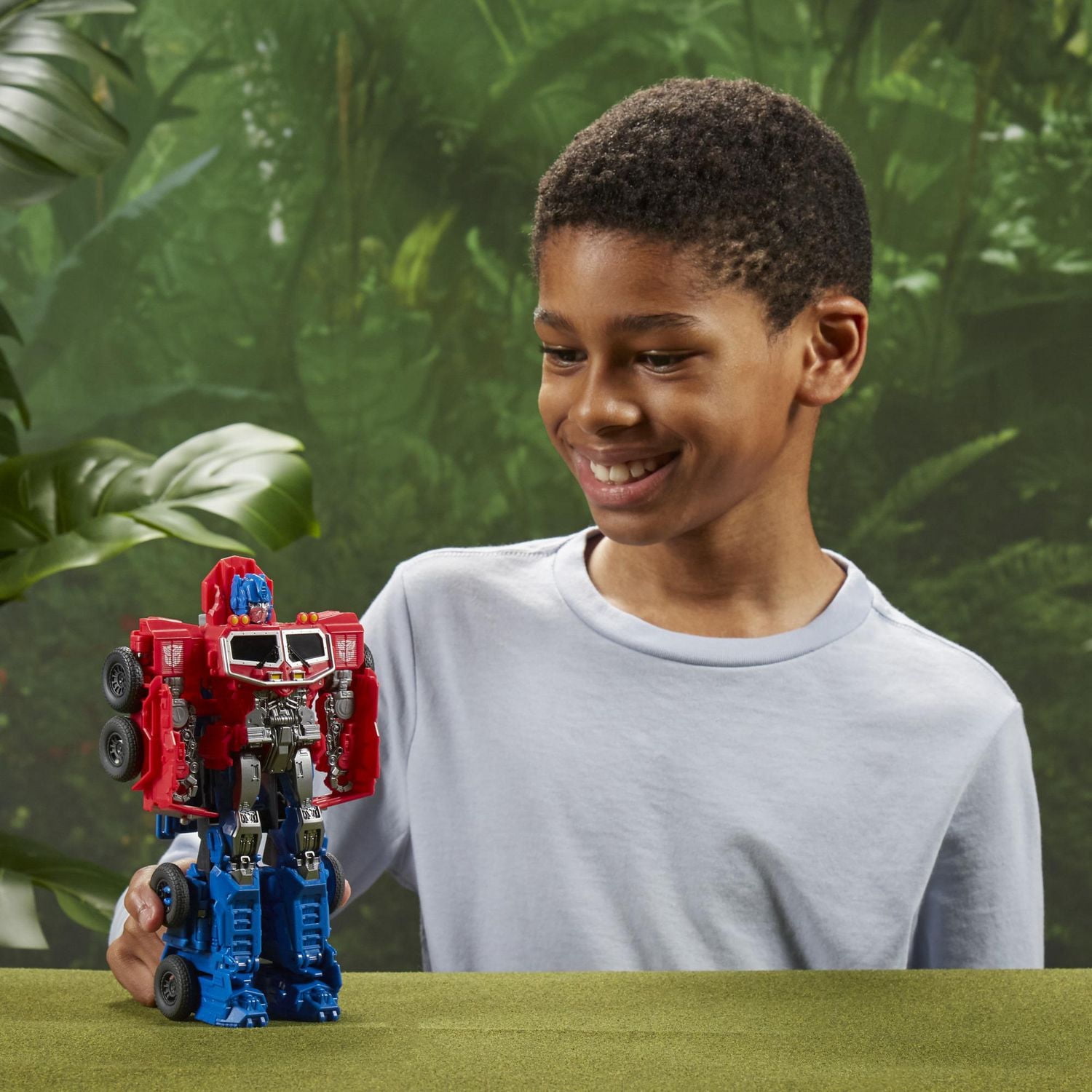 Transformers: Rise of the Beasts, figurine convertible Smash Changer Optimus Prime de 22,5 cm, à partir de 6 ans