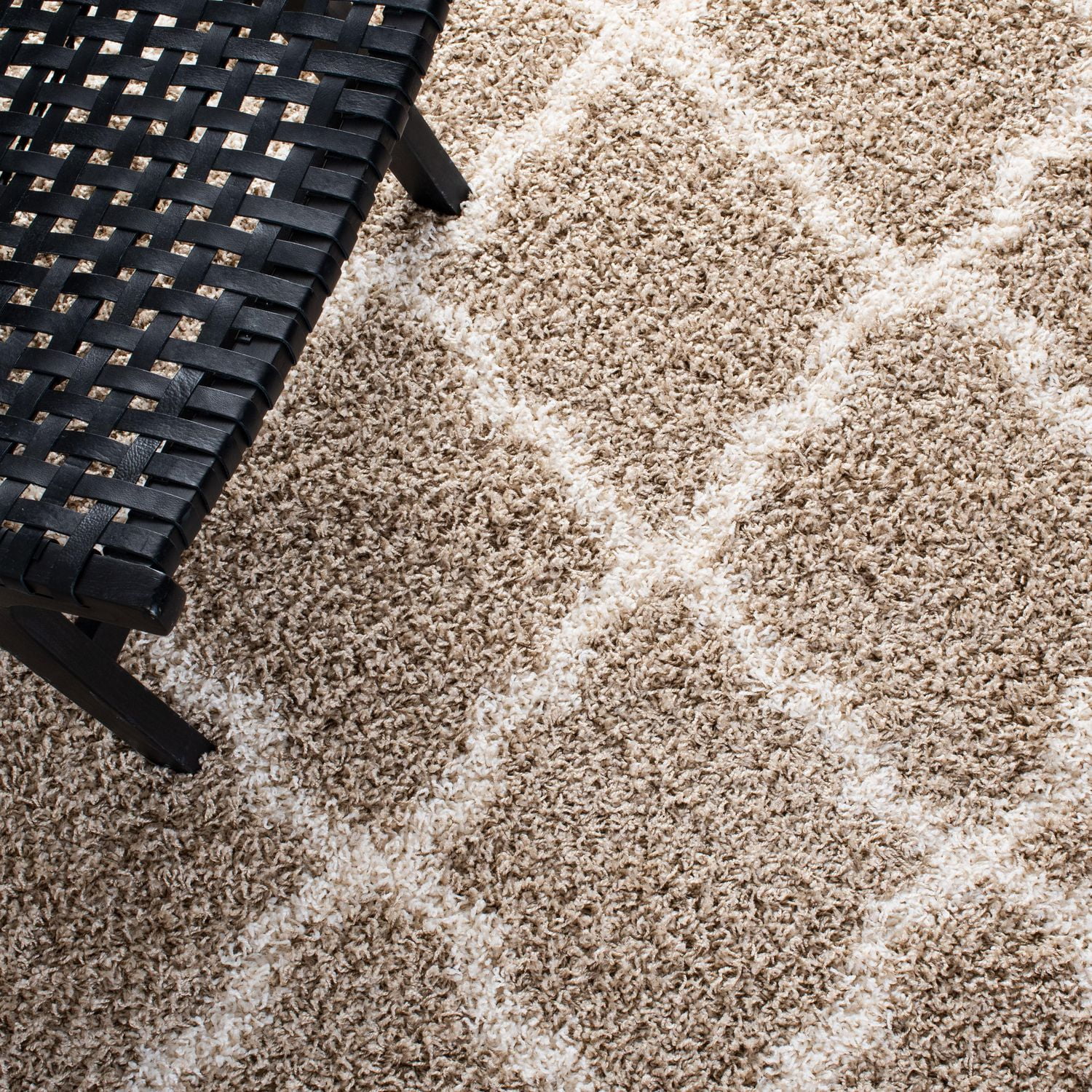 Safavieh Dallas Logan Tapis Géométrique Shag