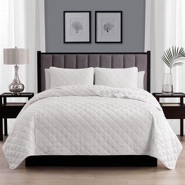 Swift Home Diamond Quilt Set