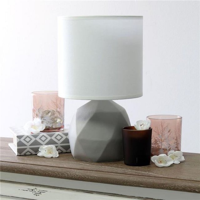 All the Rages LT2060-WHT Lampe en Béton Géométrique au Design Simple, Blanc