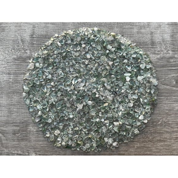 GAF TREASURES 2 oz Lot Natural Semi Tumbled Gemstone Chips, Crushed Mini Crystals, Undrilled Crystal Chips (Green Fluorite)