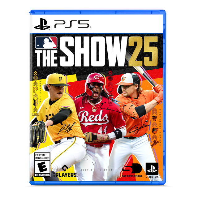 MLB The Spectacle 25 (PlayStation 5) Couverture Mettant en Vedette Trois Joueurs de baseball des Pirates de Pittsburgh Jaune, des Cincinnati Reds red et des Baltimore Orioles Uniformes orange en poses d'Action, avec le Titre du Jeu en Texte Blanc et Or Gras et la Marque PS5 en Haut.