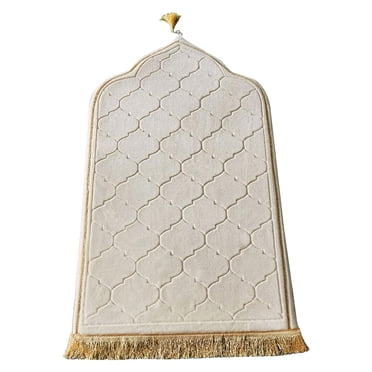Portable Prayer Rug for Indoor Outdoor Use Thick Embossed Flannel Mat with Sponge Base Lightweight Durable Carpet Floor Mat