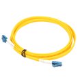 thumbnail image 2 of Fil de Survoltage en Fibre, Cordon de Patch Optique en Fibre PVC à Faible Perte d'Insertion, Extensible, Résistant LC/UPC-LC/UPC pour Communication par Fibre Optique pour Station de Base de Communication, 2 of 8