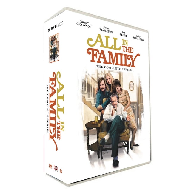 Toute la Famille, la Série Complète (DVD) Coffret Présentant une Couverture Blanche avec une illustration des Personnages Principaux Assis dans un Décor de Salon. le Titre Est Affiché de Façon Bien en Vedette en Texte Rouge et Jaune Audacieux. Comprend 28 DVD.