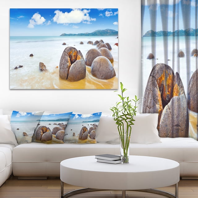 Midday Moeraki Boulders - Seashore Photo Canvas Art Print