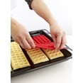 thumbnail image 3 of Lekue 2 Piece Red Waffle Mould, 3 of 6
