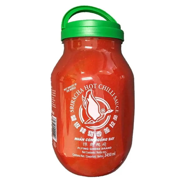 Flying Goose Sriracha Hot Chilli Sauce, Authentic Thai Spicy Condiment, Professional Bulk Food Service Jug, 3.45L (7.6 lbs)