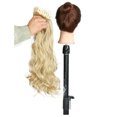 thumbnail image 3 of Perruque Bouclée pour Femme Queue de Cheval avec Pince Griffe Extension de Cheveux Ondulés de 22 Pouces de Long Perruques en Fibre Synthétique Résistantes à la Chaleur Prise Forte et Fixation Sécurisée, 3 of 7