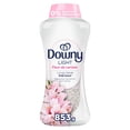thumbnail image 2 of Downy Léger, Fleur de cerisier, 853 g, 2 of 20