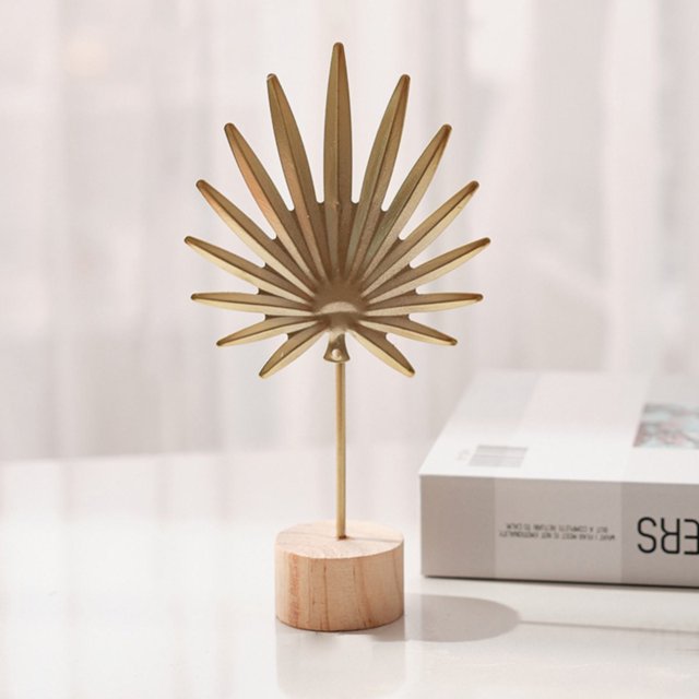 Desktop Decor Leaf Decor Metal Golden Leaf Ornaments And Base Modern Simple Gold Leaf Table Sculpture For Living Room Bedroom Bookshelf Desktop Decoratio