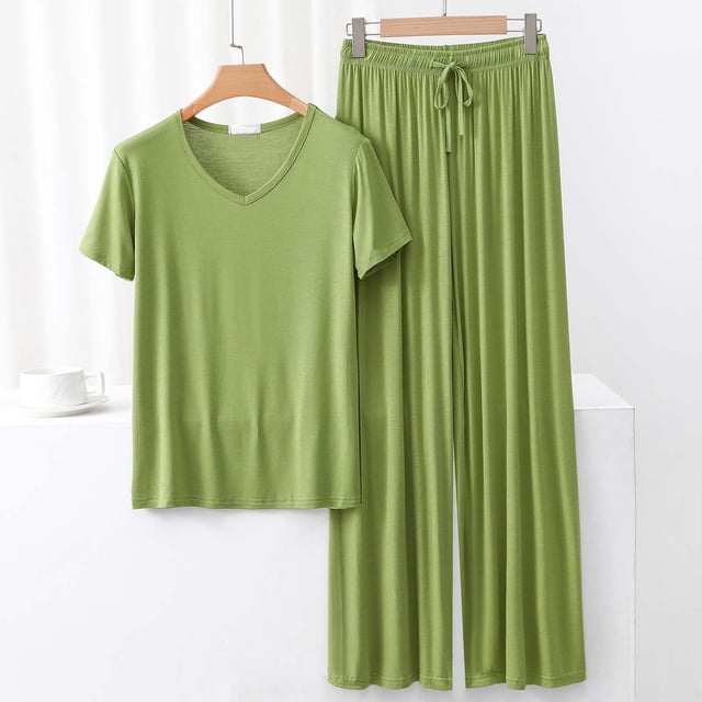 Weiqiqre Ensemble de Pyjama en Satin pour Femmes Pyjamas Rafraîchissants Ensembles d'Été Assortis Manches Courtes Ensemble de Détente Femmes