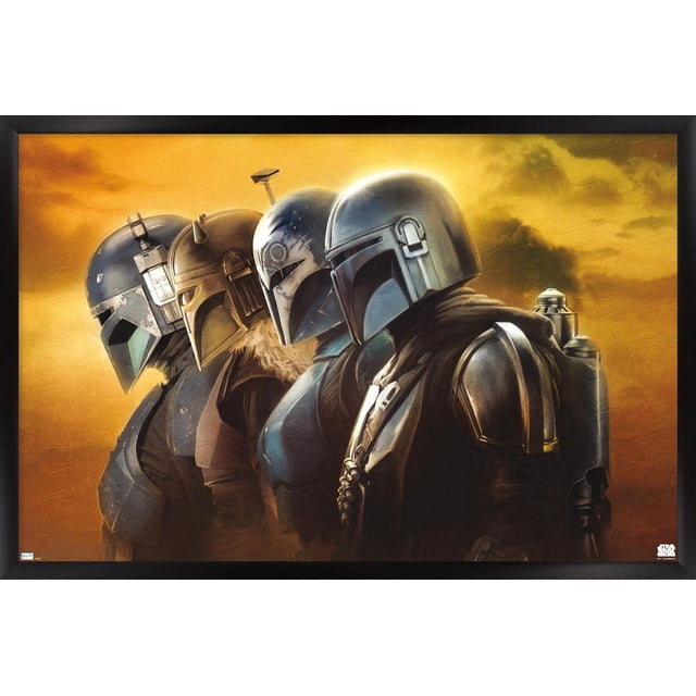 Star Wars The Mandalorian Saison 3 - Affiche Murale de Casques, 22,375 Po x 34 Po Montrant Quatre Casques Mandalorian à Profil Latéral avec des Finitions Métalliques Portées au Combat sur un Fond Texturé Orange-Jaune, Imprimée sur Papier d'Affiche Lustré, Convient à l'Art Mural et à la Déco de Pièce.