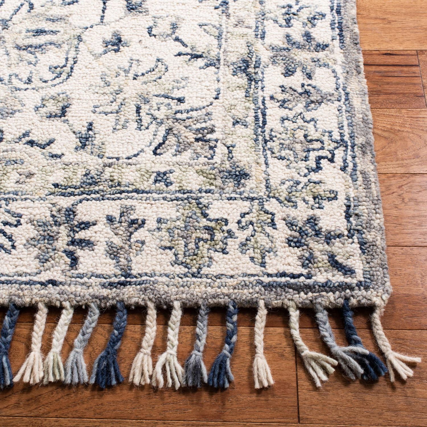 SAFAVIEH Aspen LACEWORK Oriental Area Rug