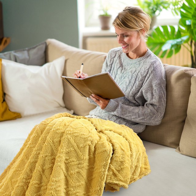 fheaev 80X100cm Super Soft Warm Solid Warm Fleece Blanket Throw Rug Sofa Bedding