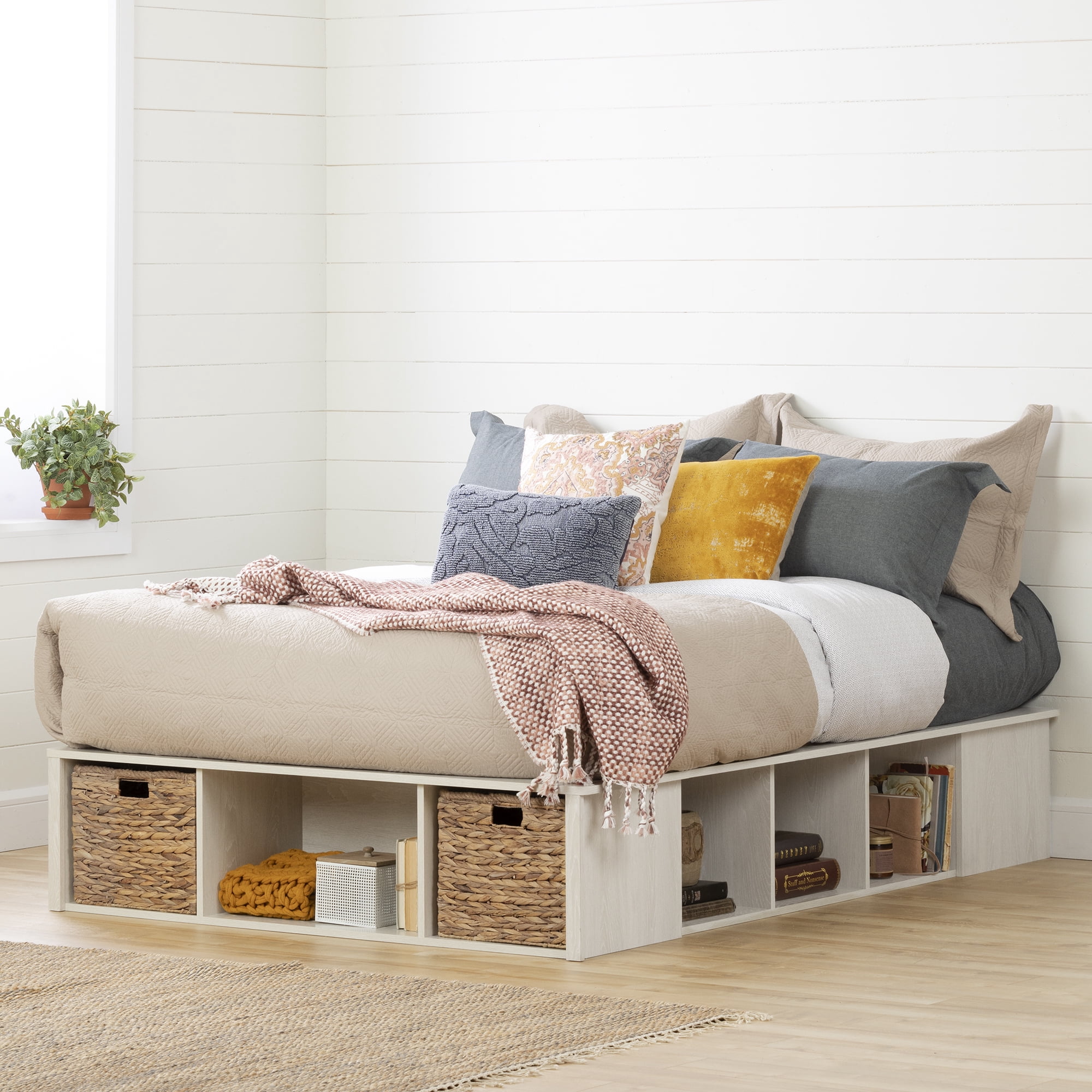 South Shore Avilla Full Storage Platform Bed with Wicker Baskets, in Winter Oak