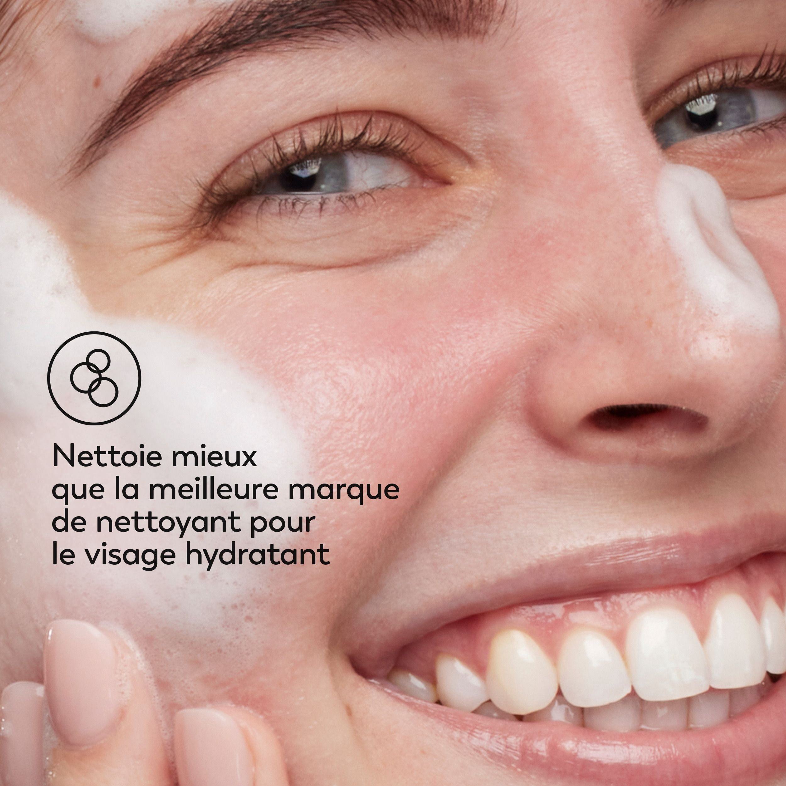 Nettoyant Pour Le Visage Olay, Nettoyant Fondant + Nettoyant Doux Pour Le Visage, Activé Par L’Eau, Nettoie, Tonifie Et Rafraîchit La Peau, Sans Parfum, Peau Sensible, 32 Unités