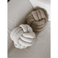 thumbnail image 2 of Coussin Décoratif à Nœud (Bouclé Sable, 35 cm), 2 of 2