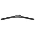 thumbnail image 3 of Rain-X Silicone AdvantEdge All-Weather 18" Windshield Wiper Blade, 3 of 5