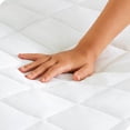 thumbnail image 4 of Bare Home Protège-Matelas Matelassé - Surmatelas Rafraîchissant - Housse Ajustée à Poche Profonde - Lit Simple, Blanc, 4 of 7