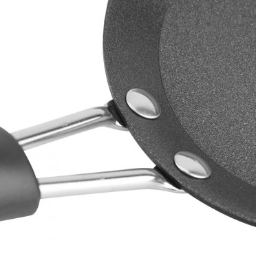 Egg Pan, Cute Mini Frying Pan Poached Egg Model Household Skillet Small Wok Kitchen Cooker Accessories