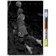 thumbnail image 1 of Michael Jordan - Noir et blanc, 1 of 4