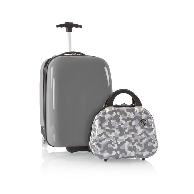 Ensemble Gris pour Enfant à Crampons + MC avec une Valise Cabine Rigide en polycarbonate Grise Comprenant une Poignée Télescopique Incurvée Inversée et des Roues de Patin en Ligne, Jumelée à une Étui Rigide camouflage Numérique Gris Plus Petit avec une Poignée Noire, Convient aux Voyages pour Enfants et au Rangement de Jouets.