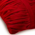 thumbnail image 2 of Housse de Coussin pour Sofa, Housses de Coussin 18x18 Pouces (45x45 cm) Rouge, Housse de Coussin Décorative Rouge de Designer, Housse de Coussins Décoratifs Carrée en Velours, Coussin Uni Texturé à Plis Pincés - Beauté Rouge, 2 of 3