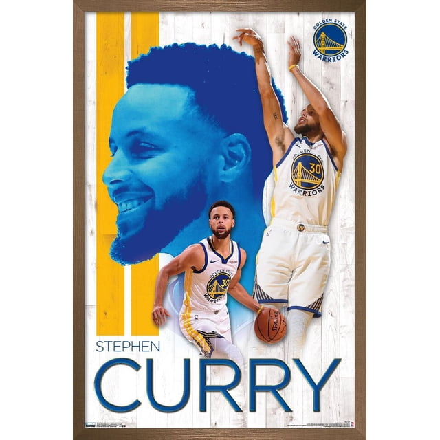 NBA Golden State Warriors - Affiche Murale Stephen Curry 19, 22,375 Po x 34 Po Encadrée Présentant Deux poses d'Action de Stephen Curry en Uniforme des Warriors Blanc Numéro 30, sur Fond de Planches de Bois Blanches avec accents Graphiques Bleus et Jaunes et le logo des Golden State Warriors dans le Coin Supérieur Droit, Convient à la Déco de Chambre à Thème Sportif.