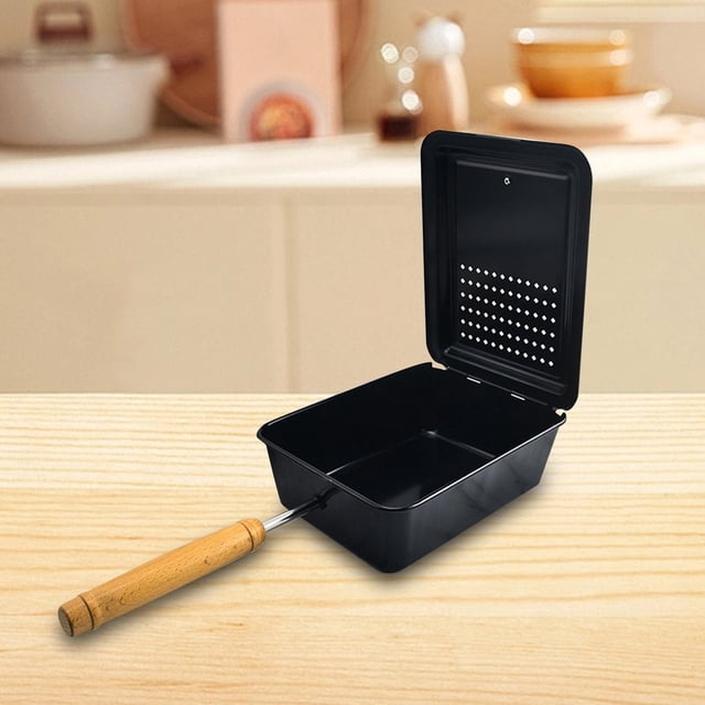 Campfire Popcorn Popper Comfortable Handle BBQ Tool for Hiking Picnic Indoor Elodie campfire popcorn maker with nonstick pot (26x19.5x10cm) and detachable long handle (full length 67.5cm/26.57in), vented perforated lid and rounded silhouette shown on a camp grate; suitable for outdoor firewood and ovens, not for gas. Also suitable for roasting nuts or warming small snacks.