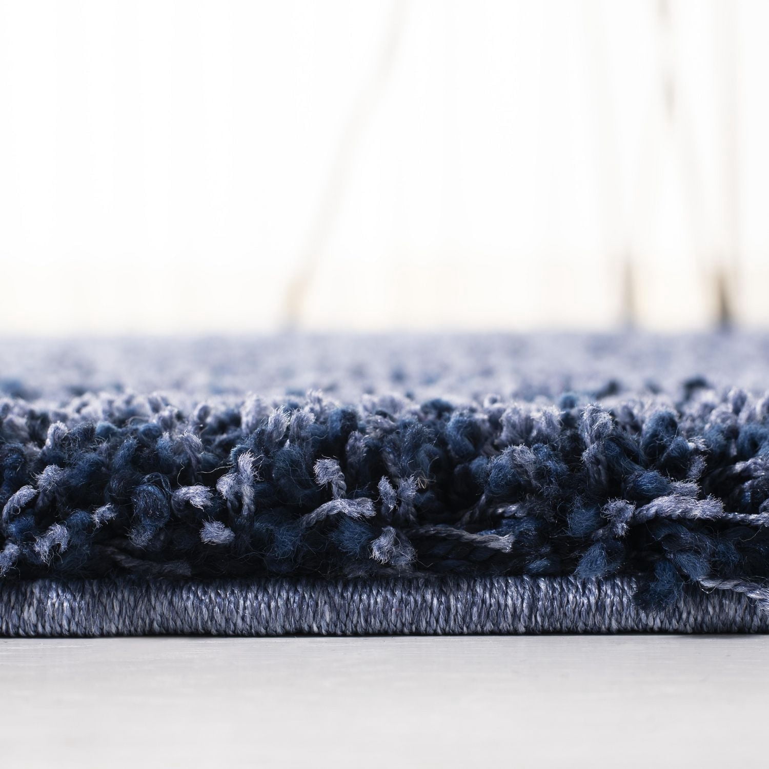 Safavieh California Solid Plush Shag Area Rug