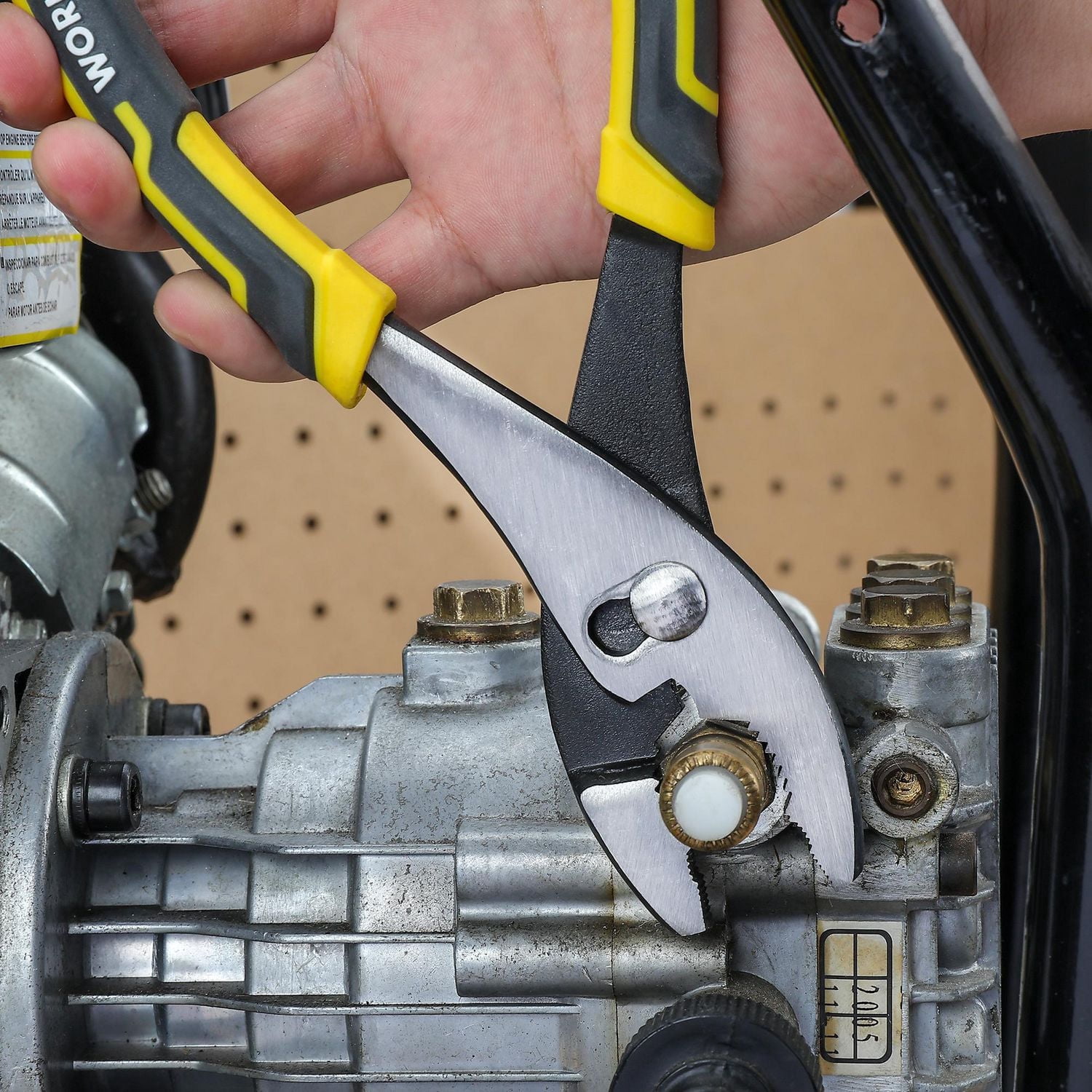 WorkPro 8" Slip Joint Pliers