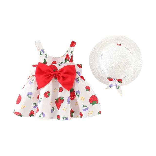 Robe Sans Manches pour Fillette, avec un Imprimé Ludique de Fraises et de Fleurs sur Fond Blanc. la Tenue Comprend un Grand Nœud Rouge à la Taille et un Chapeau de Paille Blanc Assorti avec un Ruban de Coordination. Parfaite comme Robe d'Anniversaire Ou de Fête, Cette Tenue d'Été Légère Est Fabriquée en polyester et spandex, Convient aux Âges de 1-2 Ans.