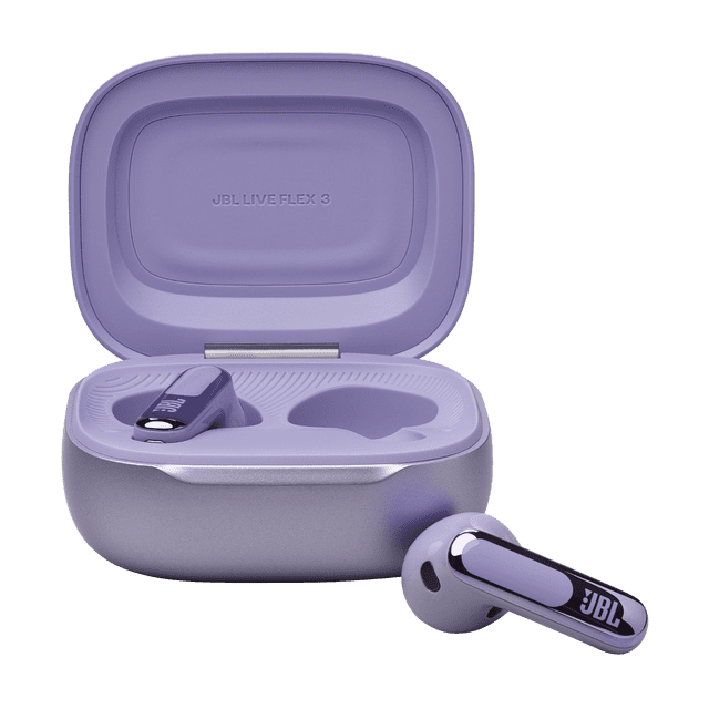 JBL LIVE FLEX 3 Véritables Écouteurs Sans Fil à Réduction de Bruit à Tige Ouverte en Lavande Violet avec un Écouteur à l'Intérieur de l'Étui Intelligent de RechargeTM Ouvert et l'Autre à l'Extérieur, Montrant l'Étui Rectangulaire compact avec Bords Arrondis et le logo JBL sur les Écouteurs, Convenant à une Écoute Audio Haute Résolution immersive et à la Commodité de la Recharge Sans Fil.