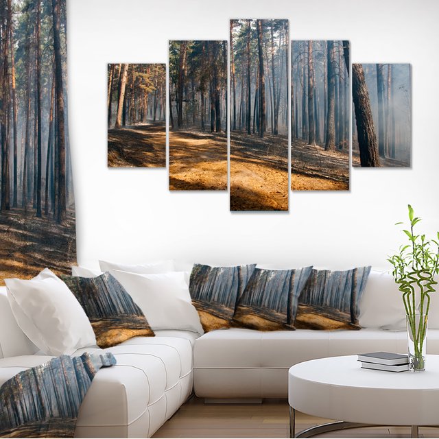 Feu en Forêt avec Flamme et Fumée - Art Moderne sur Toile