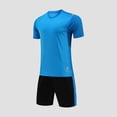 thumbnail image 1 of hengsof Ensemble de Maillot de Football à la Mode pour Enfants, Haut à Manches Courtes Col Ras du Cou, Short à Taille Élastique Tenue de Sport, Confortable Respirant Absorbant la Sueur Séchage Rapide Uniforme de Sport Deux Pièces, 1 of 4