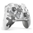 thumbnail image 2 of Xbox Wireless Controller – Arctic Camo Special Edition (FR), 2 of 4
