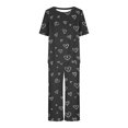 thumbnail image 4 of Offre à Durée Limitée Iumwxz Pyjamas Doux Tendance Ensembles Assortis Tenues de Voyage pour Femmes Col Ras du Cou à Motif de Cœur Manches Courtes Taille Élastique Pantalon Court Tenues pour Femmes Tenue de Rue, 4 of 4