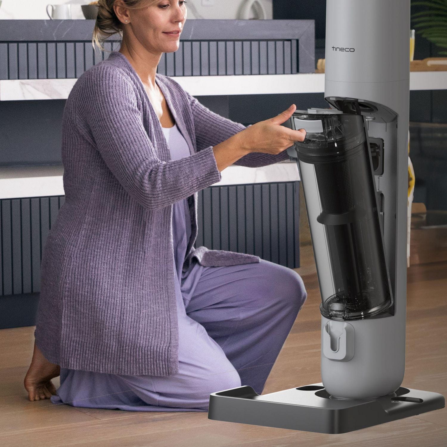 Tineco GO Station Aspirateur-balai sans fil avec station de recharge et vidage automatique